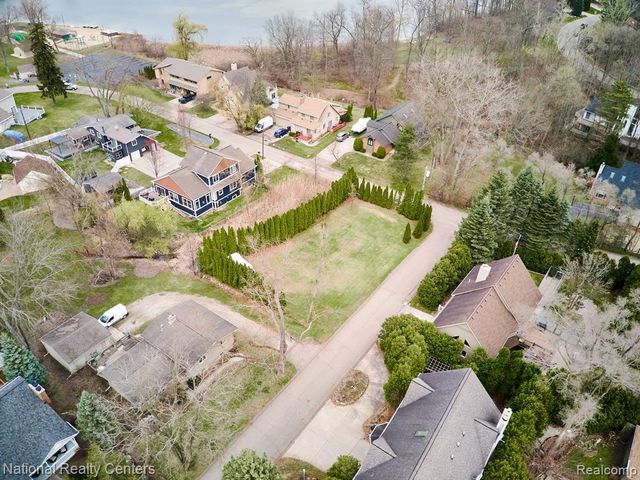 4442 Borland Street, West Bloomfield, MI 48323