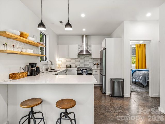 252 & 254 Shope Creek Road, Asheville, NC 28805
