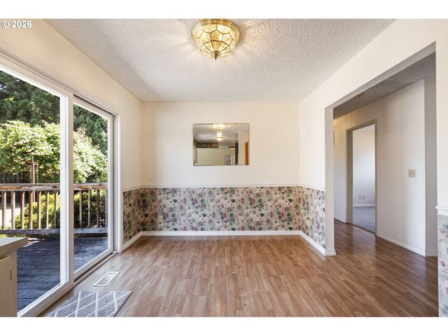 3507 E MAIN St, Hillsboro, OR 97123