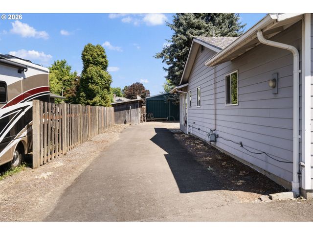 3507 E MAIN St, Hillsboro, OR 97123