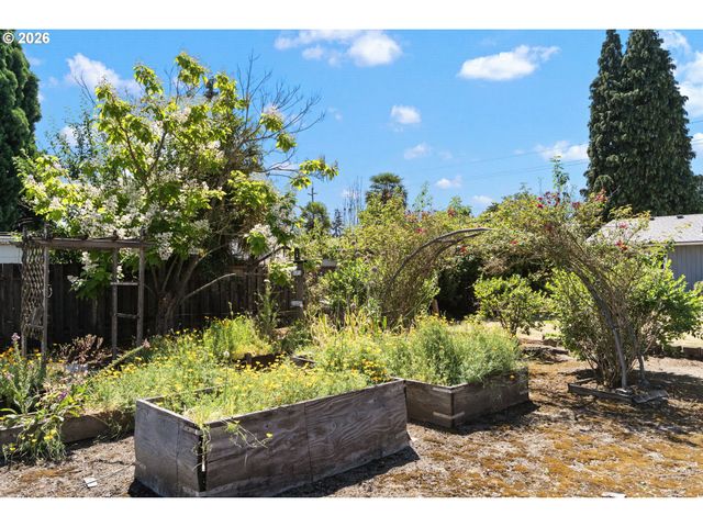 3507 E MAIN St, Hillsboro, OR 97123
