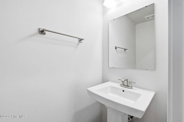 3171 Edgehill Drive, Navassa, NC 28451