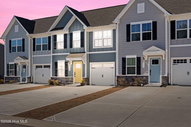 3171 Edgehill Drive, Navassa, NC 28451