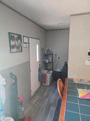 5425 S Ky 233, Gray, KY 40734