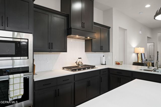 1815 CIMARRON PARK Drive, El Paso, TX 79911