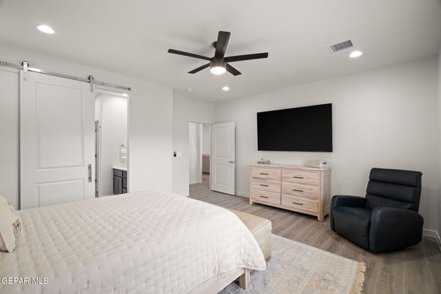 1815 CIMARRON PARK Drive, El Paso, TX 79911