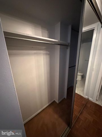 100 WEST AVE, Jenkintown, PA 19046