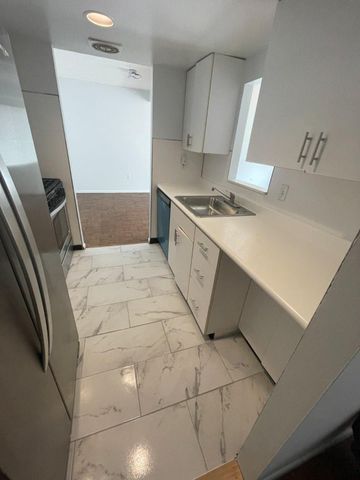 100 WEST AVE, Jenkintown, PA 19046