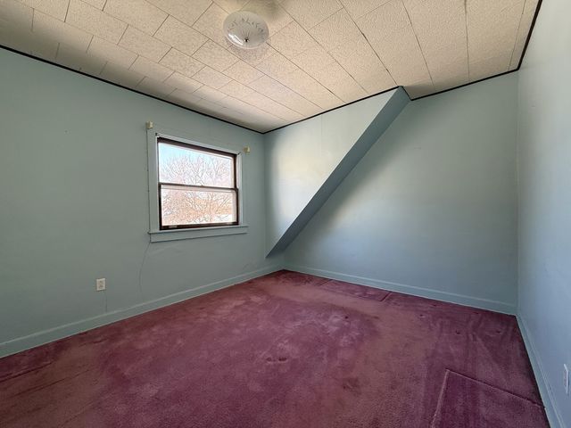 4040 Rose Avenue, Lyons, IL 60534