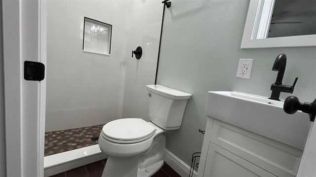 6031 CHENANGO LANE, Orlando, FL 32807