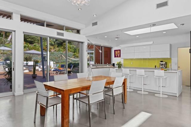 6672 Avenida Andorra, La Jolla (san Diego), CA 92037