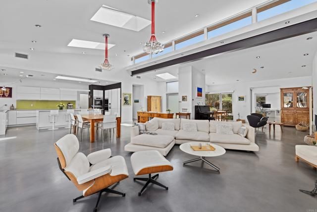 6672 Avenida Andorra, La Jolla (san Diego), CA 92037