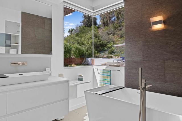 6672 Avenida Andorra, La Jolla (san Diego), CA 92037