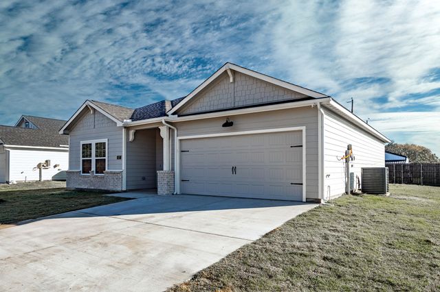 227 Faith Lane, Tioga, TX 76271