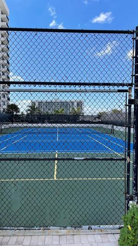 531 N Ocean Blvd 404, Pompano Beach, FL 33062