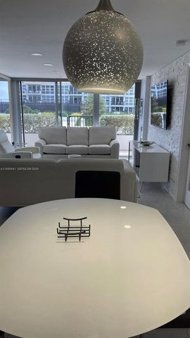 531 N Ocean Blvd 404, Pompano Beach, FL 33062