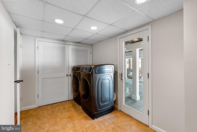 6462 HONEY TREE CT, Burke, VA 22015