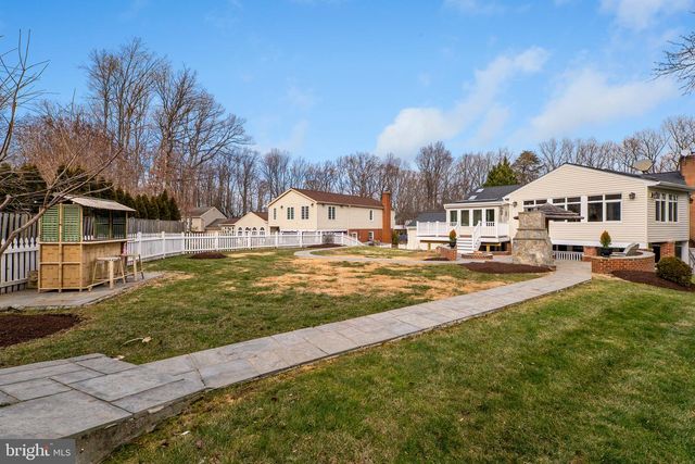 6462 HONEY TREE CT, Burke, VA 22015