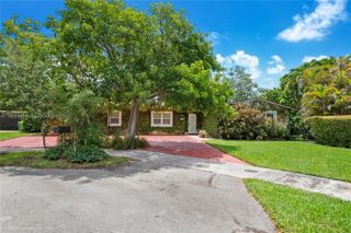 9500 SW 79th St, Miami, FL 33173
