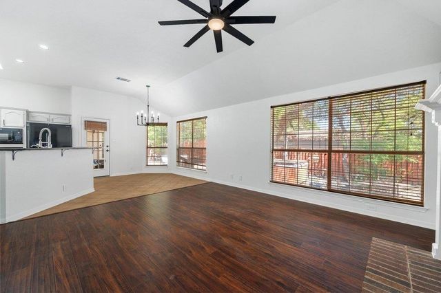 209 El Rio DR, Lakeway, TX 78734