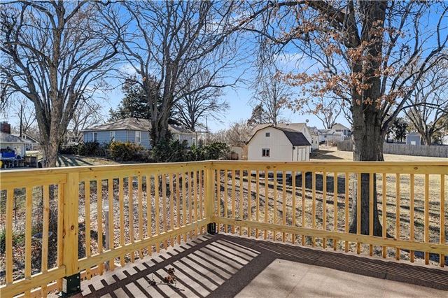 4925 Metropolitan Avenue, Kansas City, KS 66106