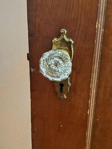 4925 Metropolitan Avenue, Kansas City, KS 66106