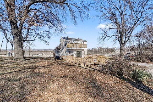 4925 Metropolitan Avenue, Kansas City, KS 66106