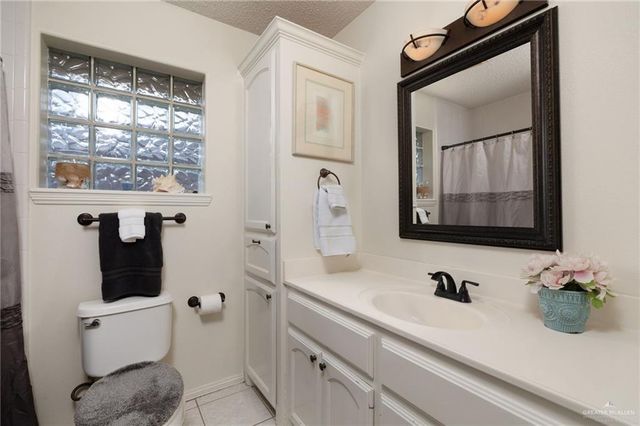 7024 N 26th Street, Mcallen, TX 78504
