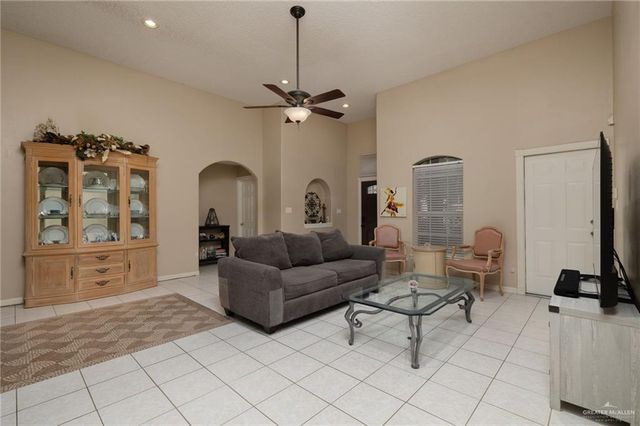 7024 N 26th Street, Mcallen, TX 78504