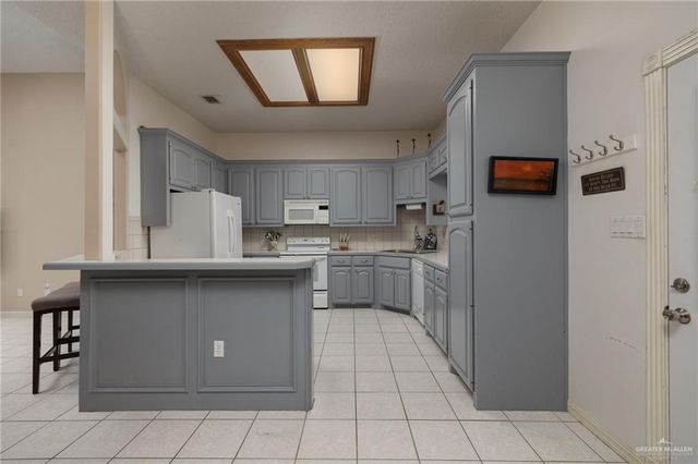 7024 N 26th Street, Mcallen, TX 78504