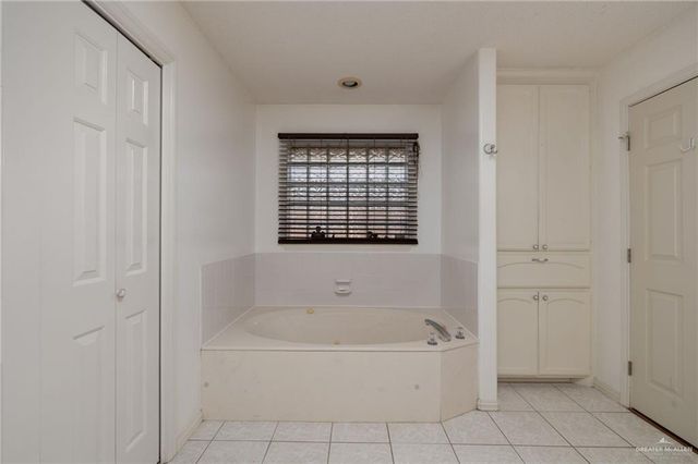 7024 N 26th Street, Mcallen, TX 78504