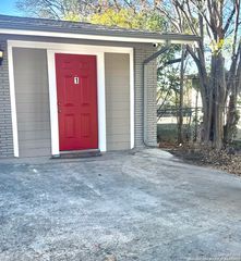 322 Sprucewood # 1, San Antonio, TX 78216