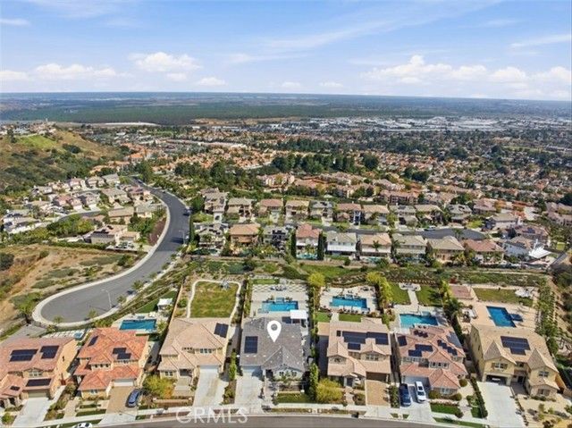 2627 Chad Zeller Lane, Corona, CA 92882