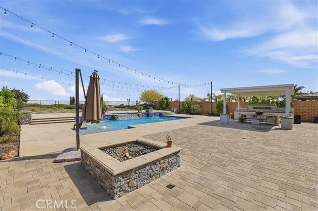 2627 Chad Zeller Lane, Corona, CA 92882