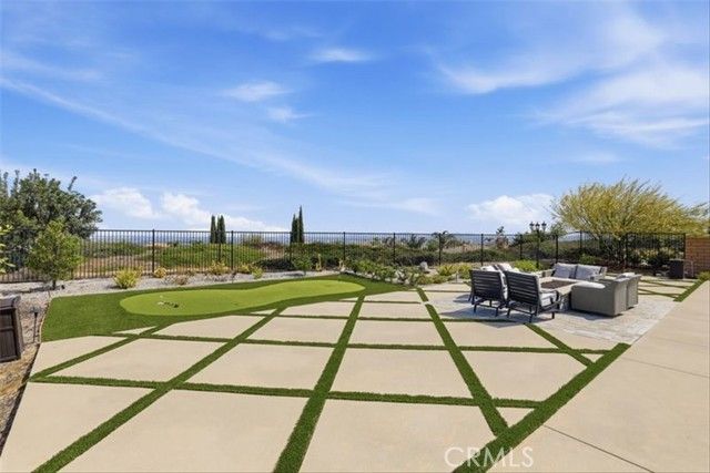 2627 Chad Zeller Lane, Corona, CA 92882