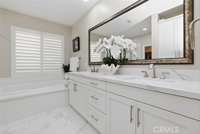 2627 Chad Zeller Lane, Corona, CA 92882