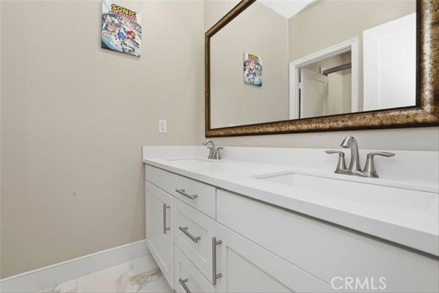 2627 Chad Zeller Lane, Corona, CA 92882