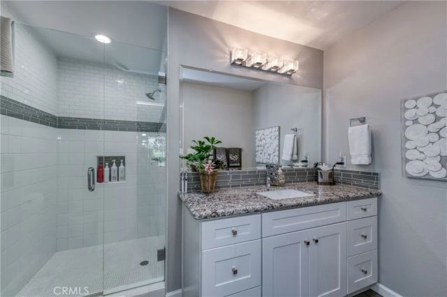 7560 N Charles Avenue C, Fresno, CA 93711