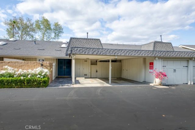 7560 N Charles Avenue C, Fresno, CA 93711