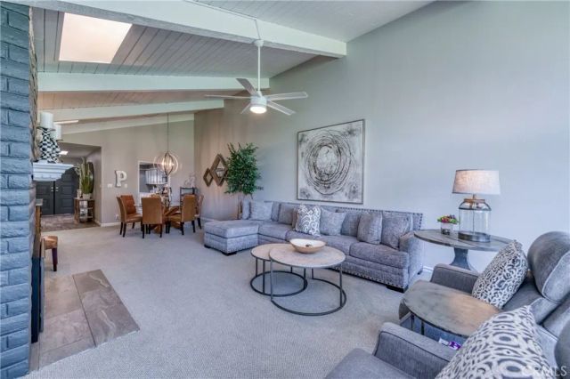 7560 N Charles Avenue C, Fresno, CA 93711