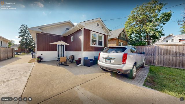 1817 S 23rd Avenue, Maywood, IL 60153