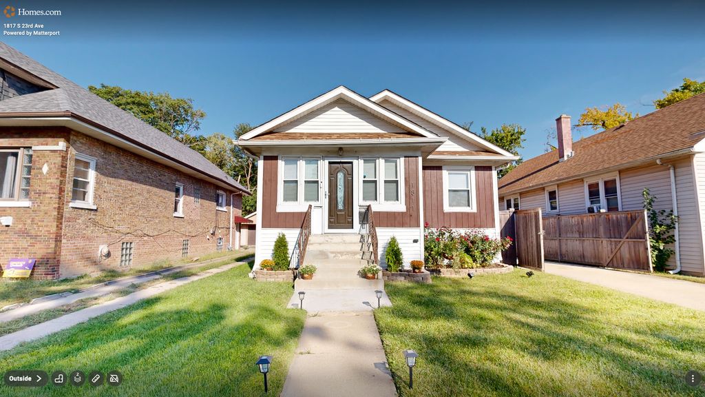 1817 S 23rd Avenue, Maywood, IL 60153