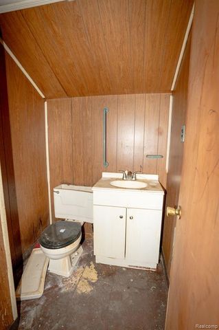 14565 Cloverlawn Street, Detroit, MI 48238