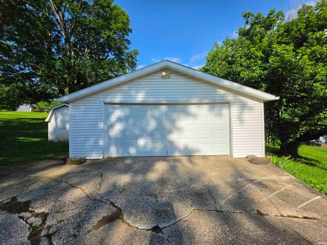 4625 N Ridgewood Drive, Bloomington, IN 47404