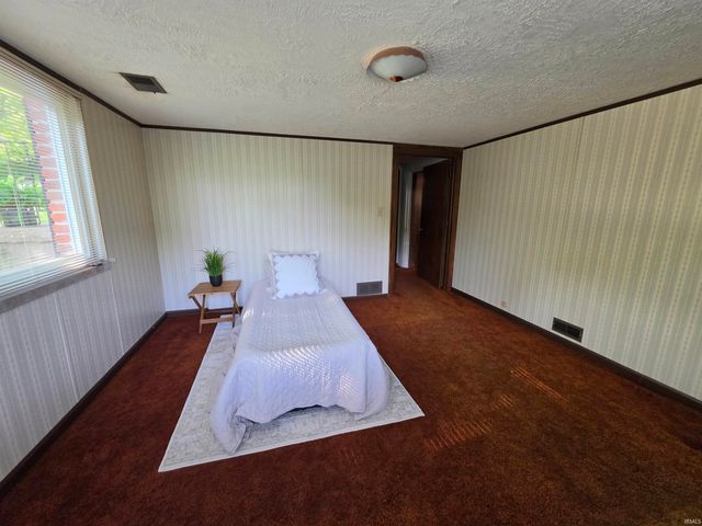 4625 N Ridgewood Drive, Bloomington, IN 47404