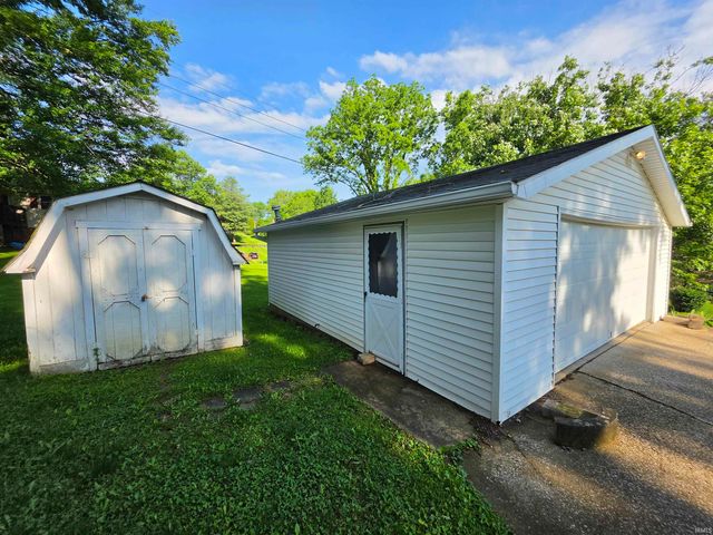 4625 N Ridgewood Drive, Bloomington, IN 47404