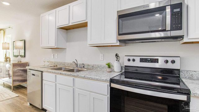 2989 Ironweed Cir, Cantonment, FL 32533