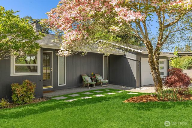6311 121 Avenue SE, Bellevue, WA 98006