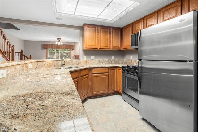 135 Sand Court, Fairlawn, OH 44333