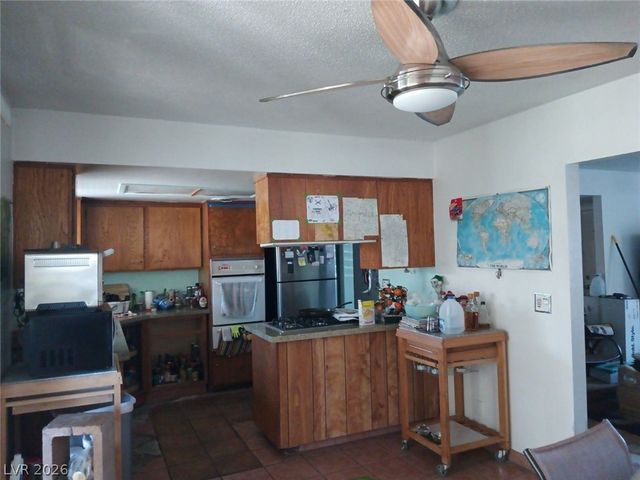 3629 Florrie Avenue, Las Vegas, NV 89121